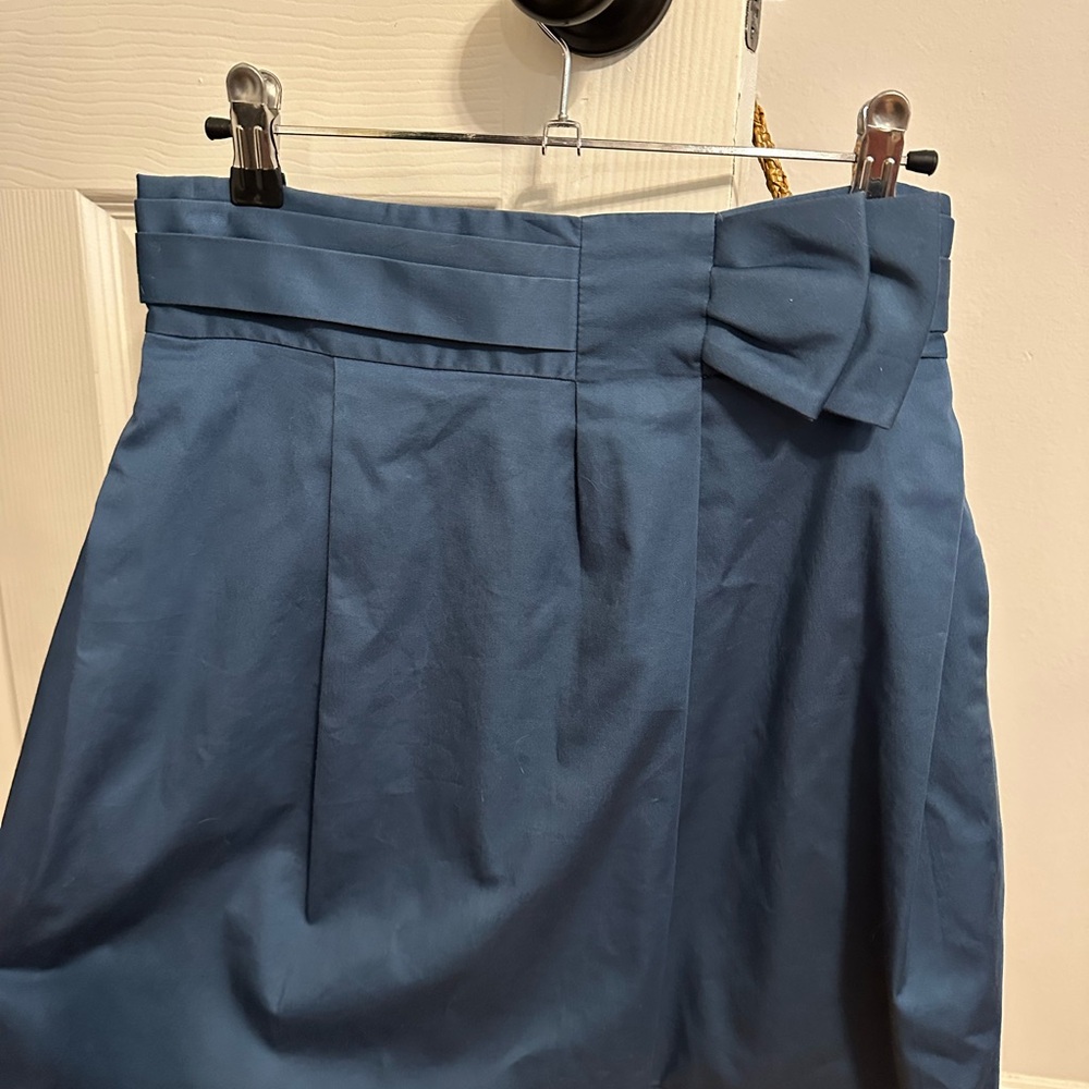 BCBGMaxAzria Blue A-Line Skirt with Waist Bow